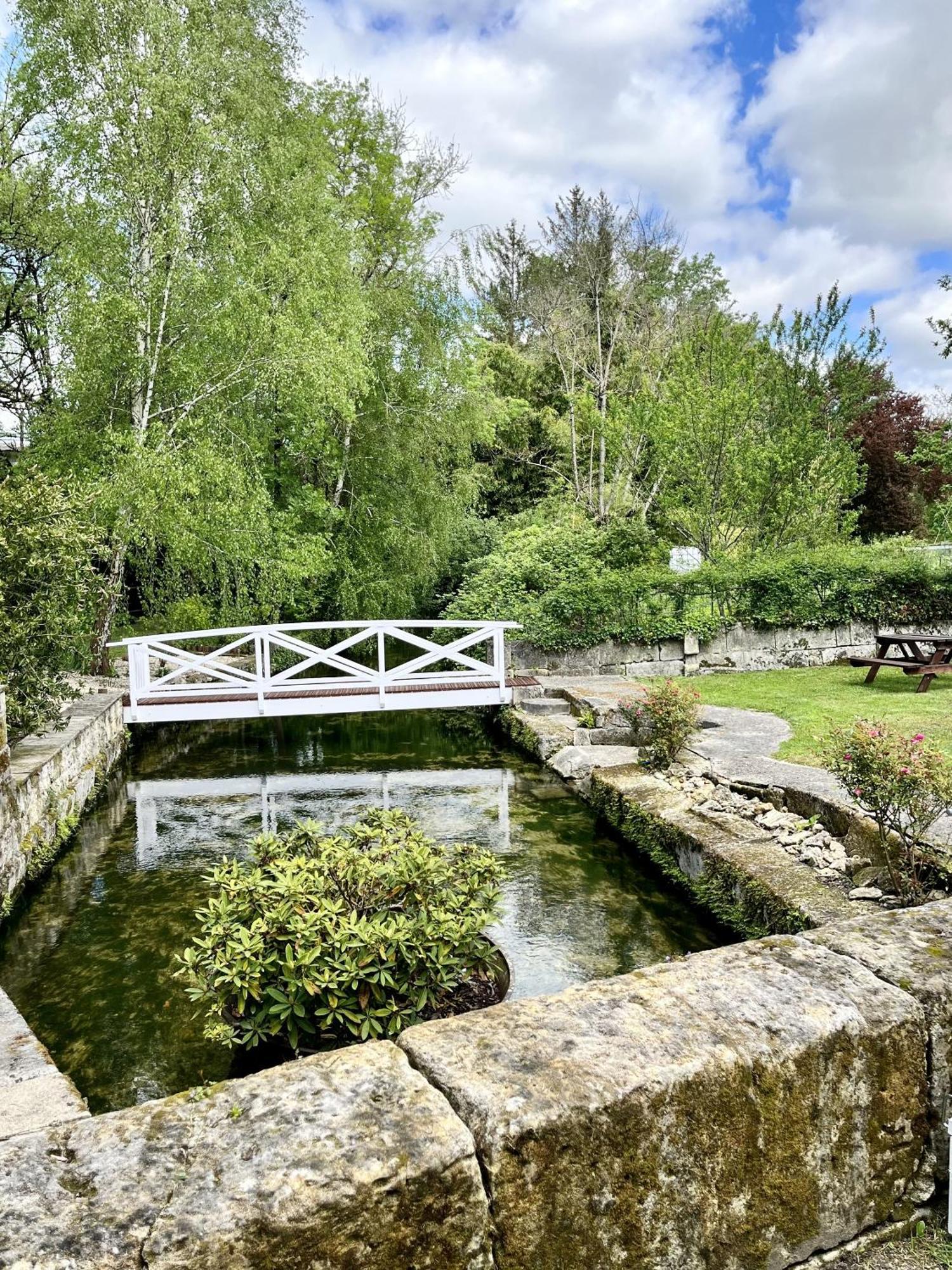 Petit Moulin De Veillard Villa Bourg-Charente Ngoại thất bức ảnh